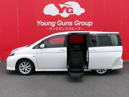 トヨタ アイシス 2.0 プラタナ ウェルキャブ サイドリフトアップシート車 Bタイプ リフト付　リフトアップワイヤレスリモコン