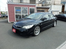 ホンダ シビックセダン 1.8 G 5MT　車高調　17AW