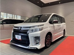 トヨタ ヴォクシー 2.0 ZS 煌 モデリスタエアロ　ローダウン　リヤ歪み
