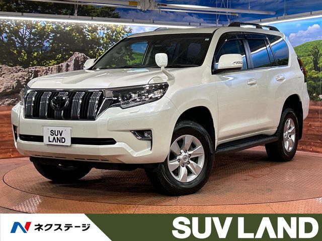 純正ナビ　バックカメラ　トヨタセーフティセンス　レーダークルーズ　禁煙車