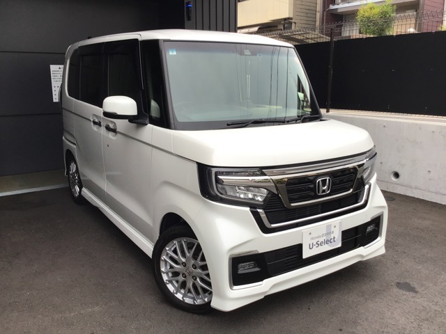 只今キャンペーン中！合言葉は「カーセンサー見たよ」で成約車にガラスコーティング施工を半額サービス！