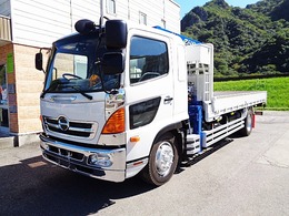 日野自動車 レンジャープロ ユニック車　4ダン　ラジコン　5.5m ベット付き標準キャビン　タダノZE364HRES