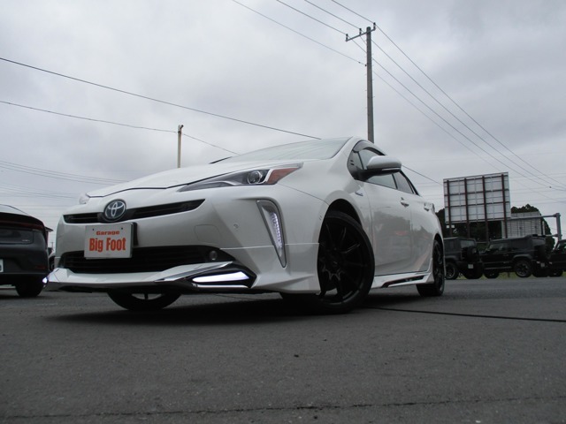 (後期型)(社外エアロF/S/R)　新品18インチアルミ＆タイヤ　純正ナビ　TV　フルセグ　Bカメラ　Bluetooth　クルコン　BSM　HUD　RCTA　ドラレコ　ETC　Pスタート　スマートキー