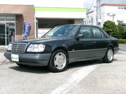 メルセデス・ベンツ Eクラス E320 