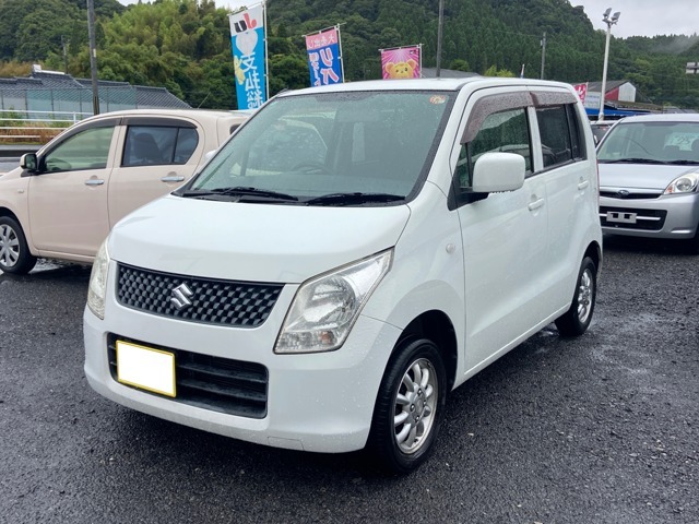 リーズナブルな車輌を豊富に取り揃えております。ぜひ一度ご来店下さい。お待ちしております。