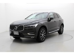 ボルボ XC60 B5 AWD インスクリプション 4WD ワンオーナー　レザー　ナビ　全方位カメラ