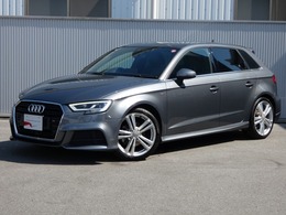 アウディ A3スポーツバック 30 TFSI スポーツ シグネチャー エディション Sラインパッケージ 認定中古車