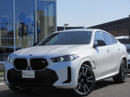 BMW X6 M60i xドライブ 4WD パノラマガラスサンルーフ禁煙ワンオーナー
