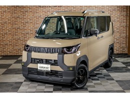 三菱 デリカミニ 660 G リフトアップ　15インチタイヤホイール　ス