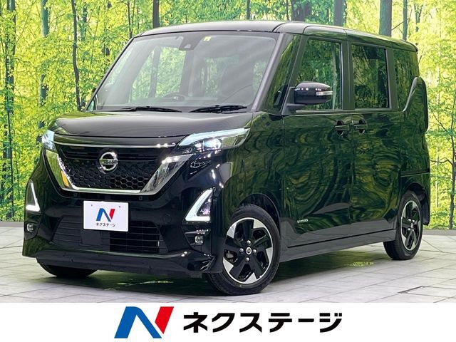 純正SDナビ　全周囲カメラ　衝突被害軽減システム　禁煙車