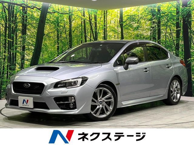 4WD　禁煙車　衝突軽減　純正ナビ　バックカメラ　レーダークルーズ