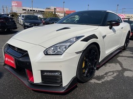 日産 GT-R 3.8 NISMO 4WD MY20 1オーナー