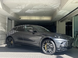 アストンマーティン DBX 707 4WD ワンオーナー23インチ黄色キャリパー