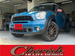 ミニ ミニクロスオーバー クーパーS リフトアップ　オーバーフェンダー