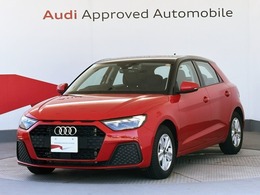アウディ A1スポーツバック 25 TFSI MMI　ドライバーアシスト　バックカメラ