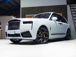 ロールスロイス ブラックバッジカリナン 6.75 4WD OP1277　シューティングスター　リアエンタ