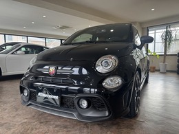 アバルト 595 コンペティツィオーネ 後期型　左ハンドル　5MT　革　sabelt製シ