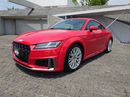 アウディ TT クーペ 40 TFSI Sラインパッケージ 