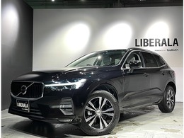 ボルボ XC60 B5 AWD モメンタム 4WD 4WD 本革シート