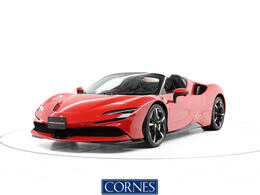 フェラーリ SF90スパイダー F1 DCT E4WD アップルカープレイ　サラウンドビューカメ