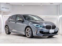 BMW 1シリーズ M135i xドライブ 4WD アクティブPDC/アンビエントL/青キャリパー