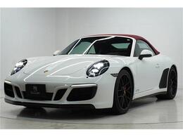 ポルシェ 911カブリオレ カレラ4 GTS PDK 991.2後期　赤幌　18wayシート　スポクロ