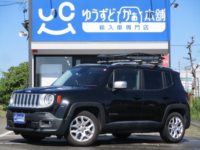 人気のジープレネゲードがお買い得価格にて新入庫です(^^)/☆ご来店予約＆ご成約でお得なクーポンを実施中☆詳細についてはメールまたはお電話にてお問合せ下さい♪お待ちしております。