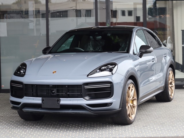 ◆2022y Porsche Cayenne Turbo GT Coupe オプション2,030,000 入庫致しました