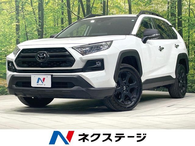 4WD　全周囲カメラ　衝突被害軽減システム　レーダークルーズ　禁煙車