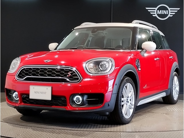 MINI　クロスオーバークーパーSD チリレッド