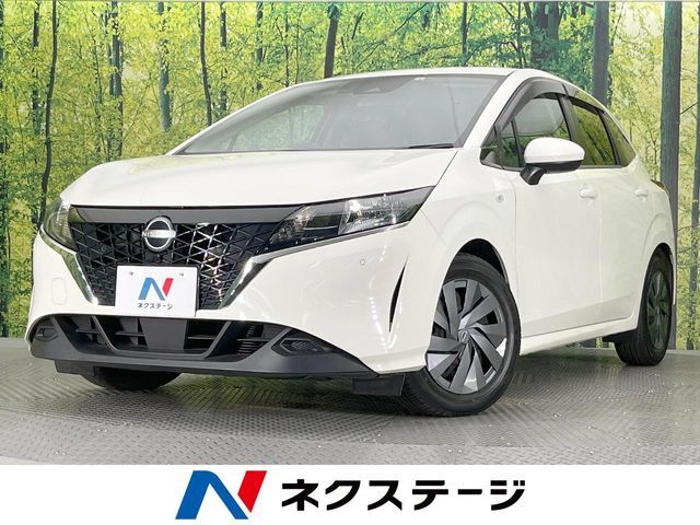 衝突軽減装置　禁煙車　SDナビ　ETC　Bluetooth　スマートキー