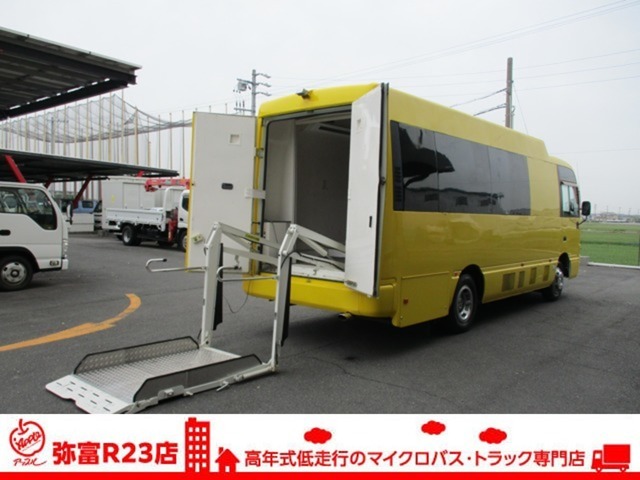 シビリアン　工作車　リフト付き　自動ドア　入庫しました♪