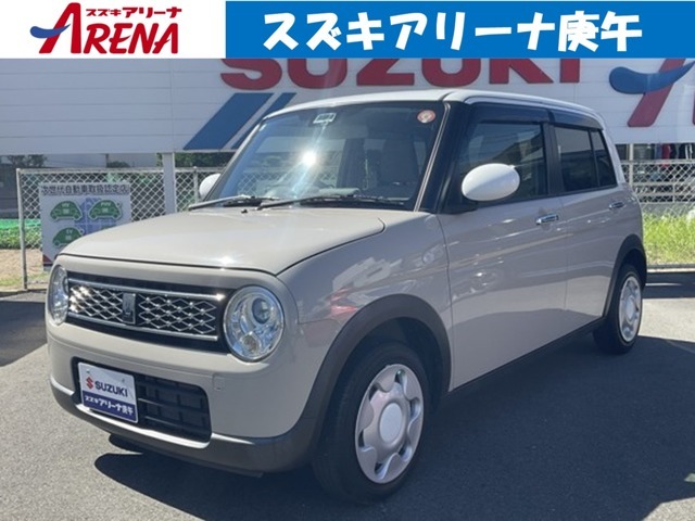 左斜め前からの写真です　セーフティサポート搭載なので衝突被害の軽減に貢献します