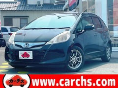 ホンダ フィットハイブリッド の中古車 1.3 静岡県浜松市中央区 26.4万円