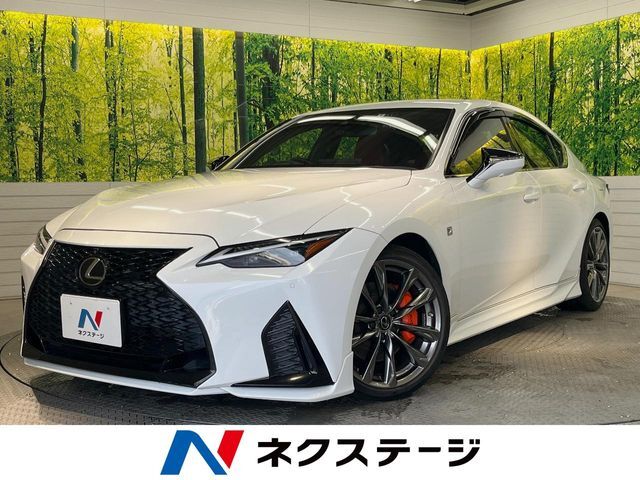 全周囲カメラ　衝突被害軽減システム　レーダークルーズ　禁煙車