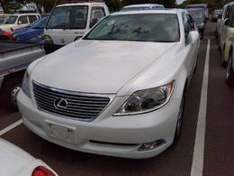 レクサス LS 460 