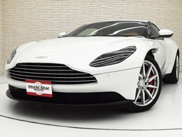 アストンマーティン DB11 V8 OP242/AMLスペシャルカラー/ベンチレーター
