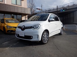 ルノー トゥインゴ インテンス ハーフレザーBカメラPセンサーカープレイ