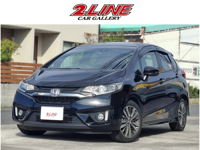 禁煙車　あんしんパッケージ　衝突軽減　誤発進抑制　LEDライト　オートライト　スマートキー　オートエアコン　8型ナビ　フルセグTV　バックカメラ　Bluetooth　前後ドライブレコーダー　ETC