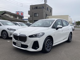 BMW 2シリーズアクティブツアラー 218i Mスポーツ DCT パノラマビューモニター　純正ナビ　パー