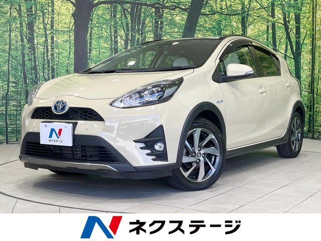 禁煙車　純正9型ナビ　バックカメラ　衝突軽減装置　レザーシート