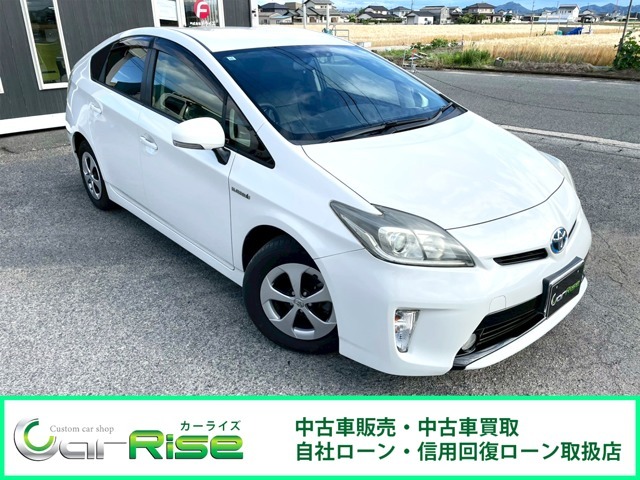 プリウス後期　内外装美車　　　　とても綺麗で快適　入荷しました。