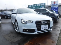 アウディ A5スポーツバック 2.0 TFSI クワトロ Sラインパッケージ 4WD 