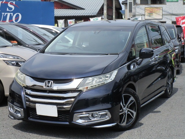 車検整備付き車両には車検を2年取得したうえでの支払総額です。当店所轄の春日部ナンバー登録以外のお客様に関しましては別途管轄外登録費が加算されます。