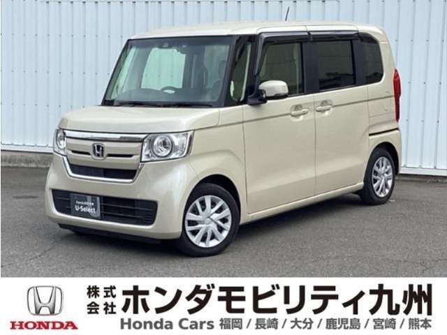 N-BOX G・Lターボ ホンダセンシングです。ホンダセンシングを標準装備したこの車両は、パワースライドドアや、LEDヘッドライト等、充実装備です。