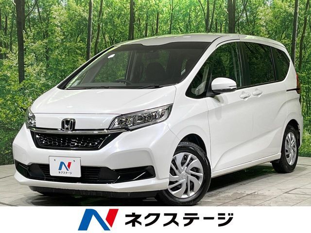 禁煙車　純正9型ナビ　両側電動ドア　バックカメラ　衝突被害軽減システム