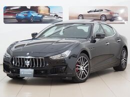 マセラティ ギブリ 3.0 認定中古保証1年付 ドライバーズアシスタン