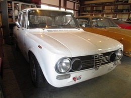 アルファ　ロメオ ジュリア スーパー 