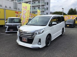 トヨタ ノア 2.0 Si 4WD バックモニター　両側電動スライドドア