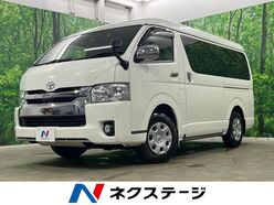 R1　トヨタ　ハイエースワゴン　4WD